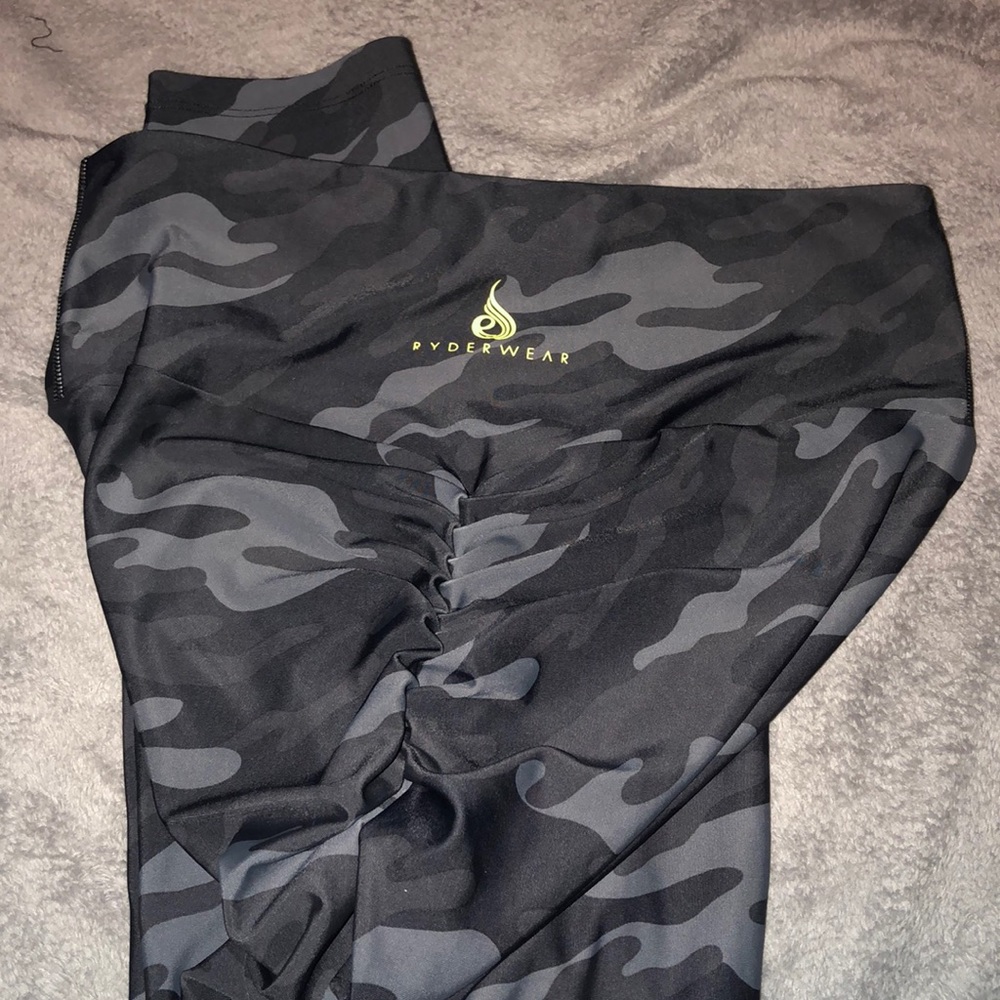 Ryderwear workout leggings